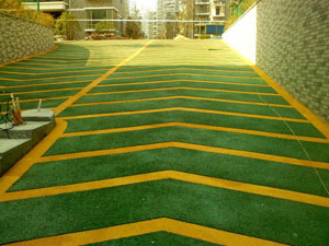 停車(chē)場(chǎng)地坪-坡道